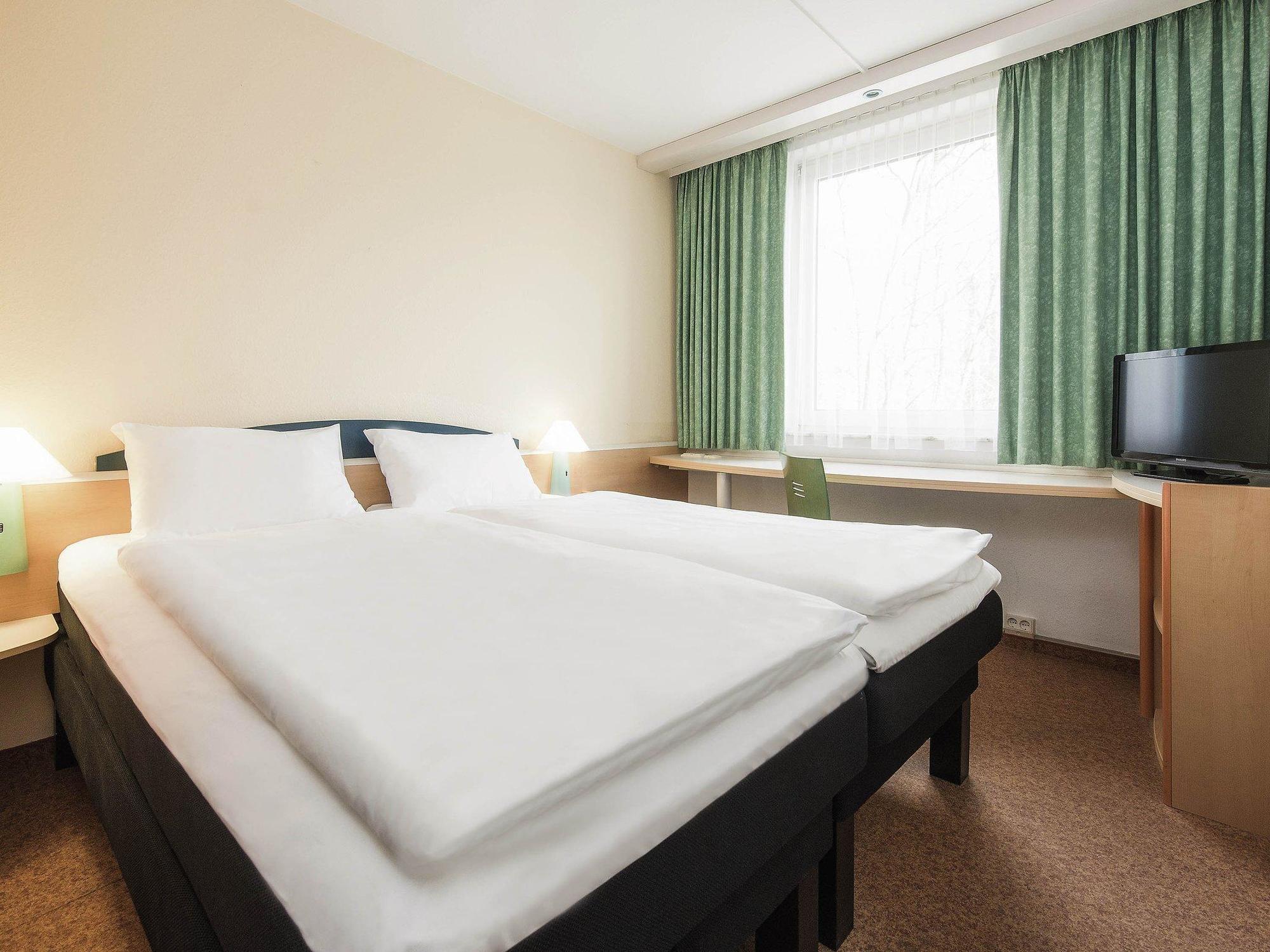 Ibis Paderborn City Exterior photo